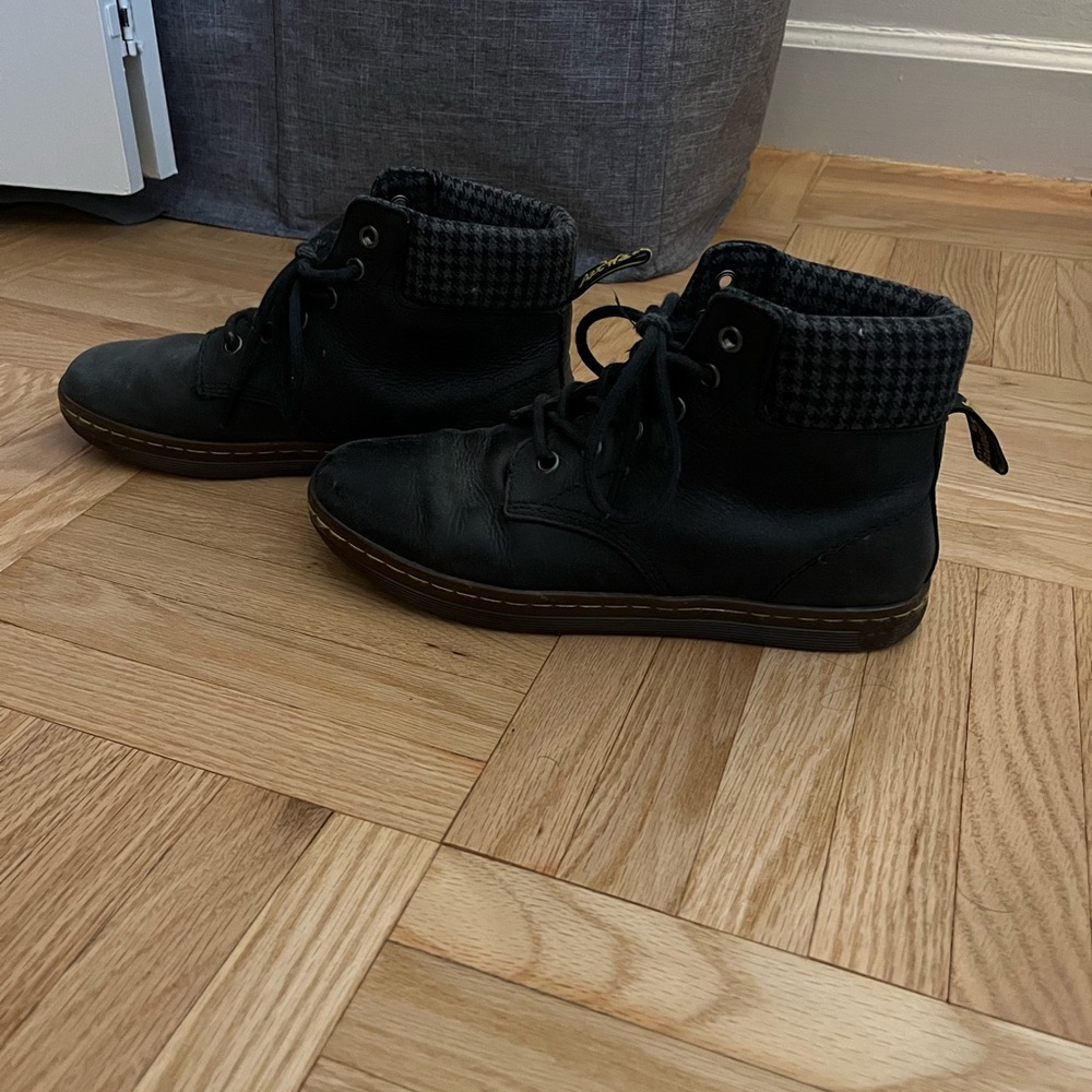 Dr. Martens Black Ankle Boots - Picture 4 of 5